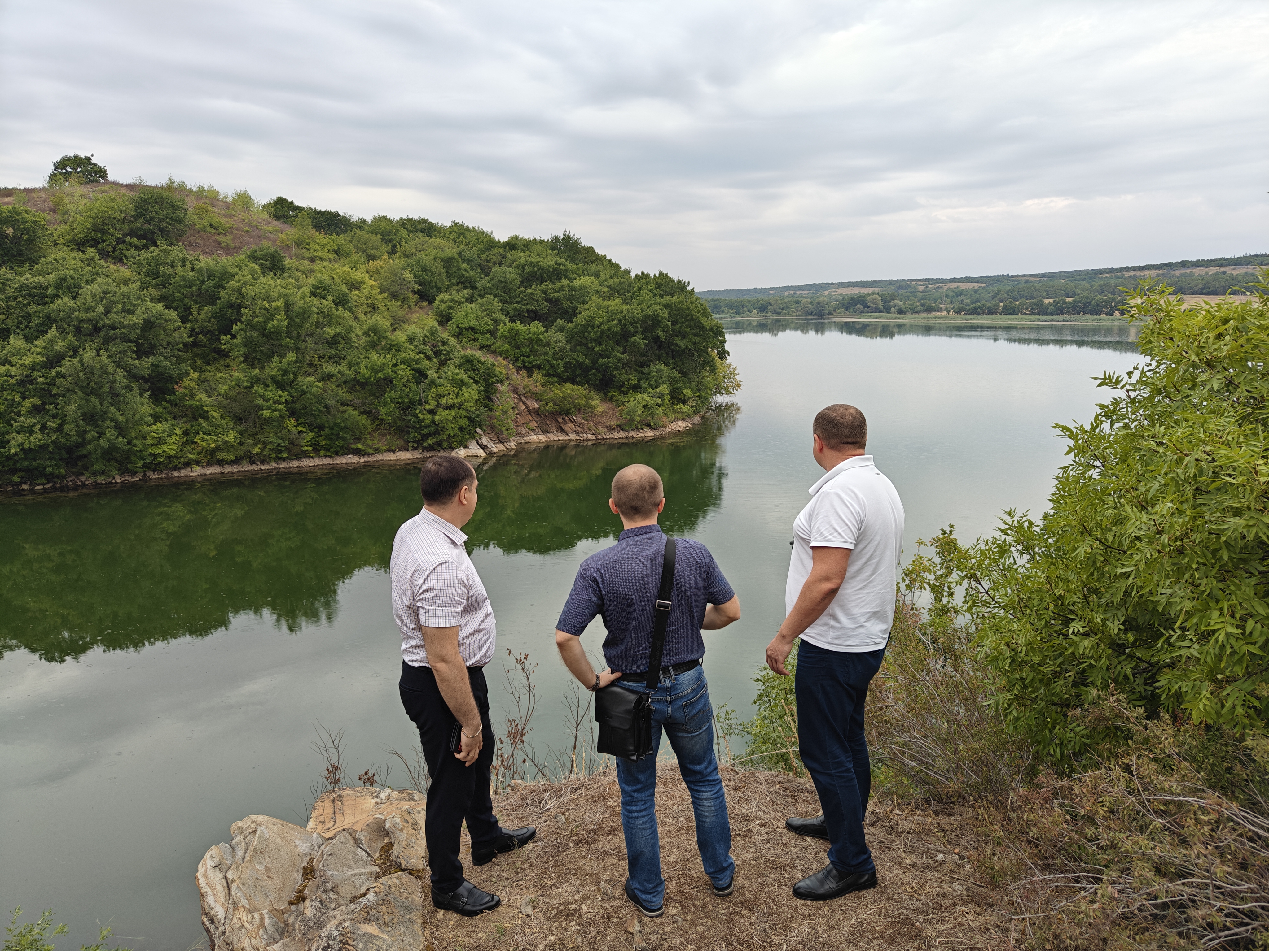 Глава муниципалитета осмотрел Грабовское водохранилище.