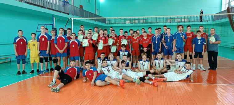 Спортсмены Снежного поучаствовали в Первенстве ДНР по волейболу. Спортсмены Снежного поучаствовали в Первенстве ДНР по волейболу.