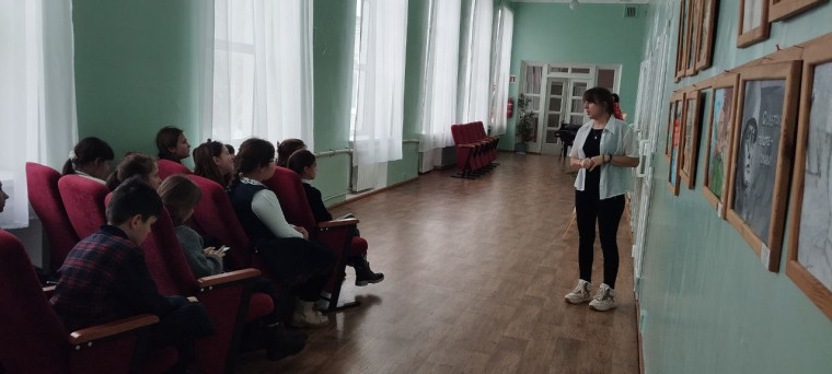 В Снежном провели беседу о терроризме. В Снежном провели беседу о терроризме.