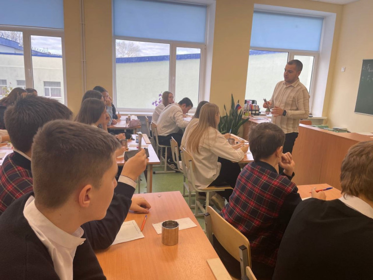 В школе Снежноного прошли мастер – классы в рамках проекта «Лица дружбы». В школе Снежноного прошли мастер – классы в рамках проекта «Лица дружбы».