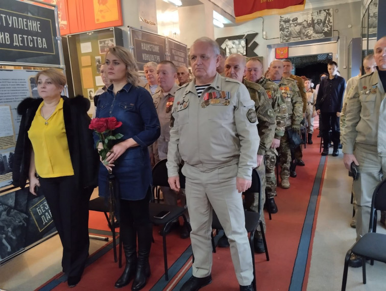 В Снежном прошло мероприятие, посвященное дню ввода советских войск в Афганистан. В Снежном прошло мероприятие, посвященное дню ввода советских войск в Афганистан.