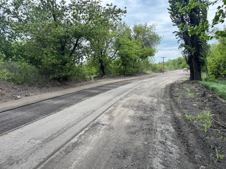 В городском округе Снежное продолжается ремонт дорожного покрытия. В городском округе Снежное продолжается ремонт дорожного покрытия.